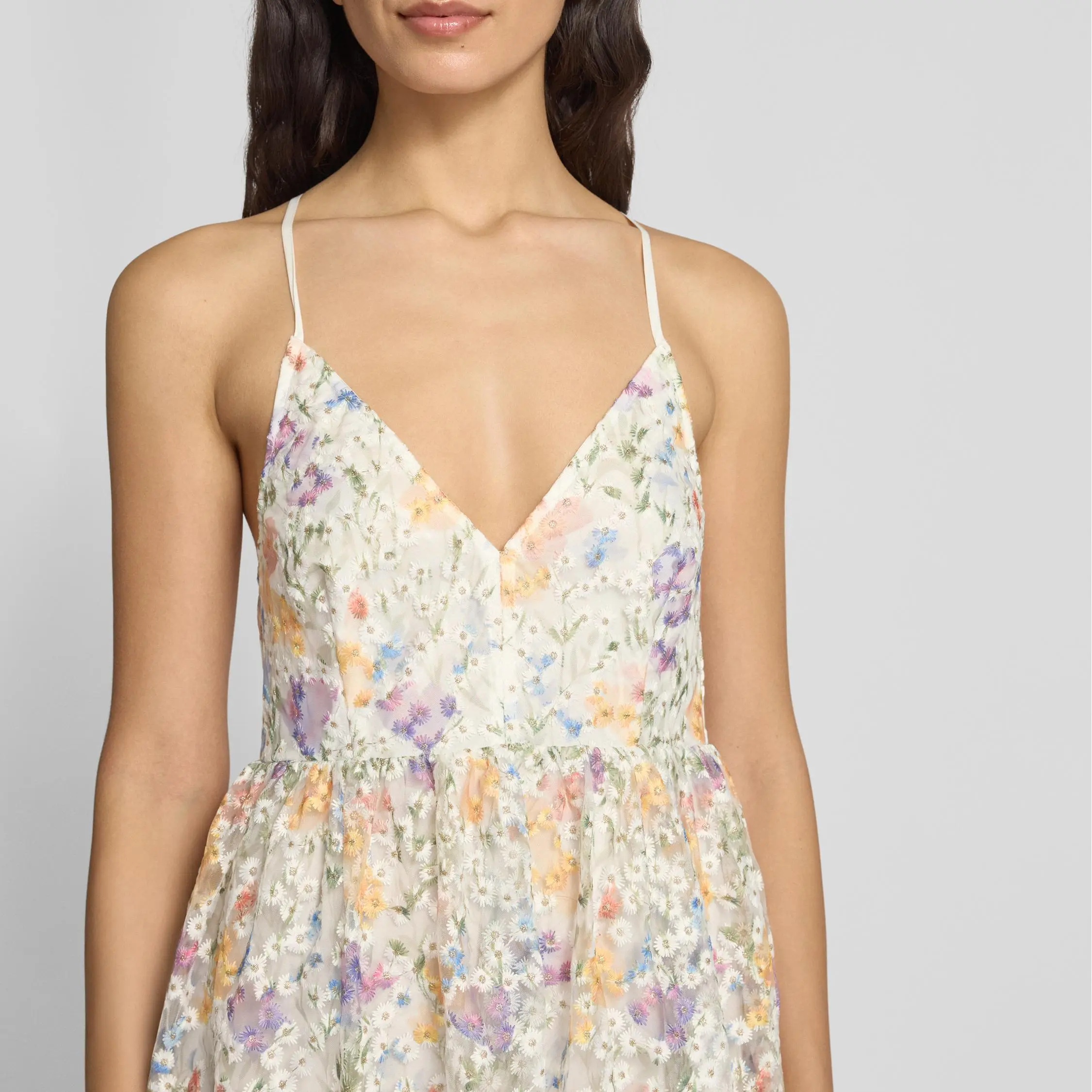 Knee-length dress with V-neck (2).jpg