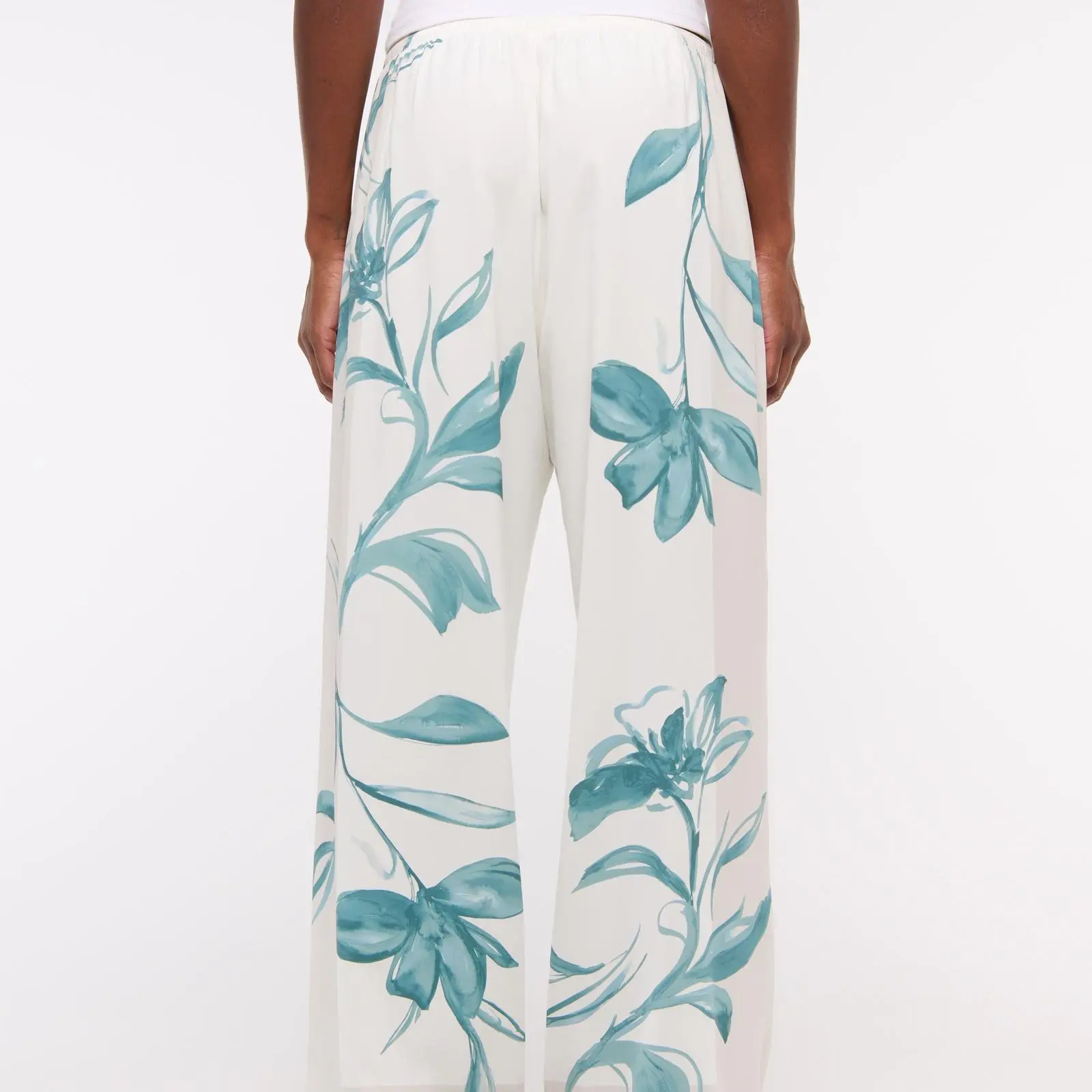 Drapey Wide Leg Pull-On Pant (4).jpg