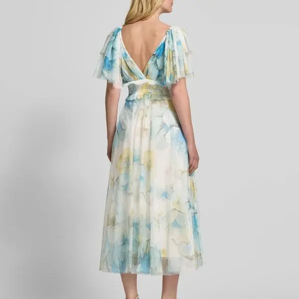 Custom Knee-length dress with V-neck in light blue (5).jpg
