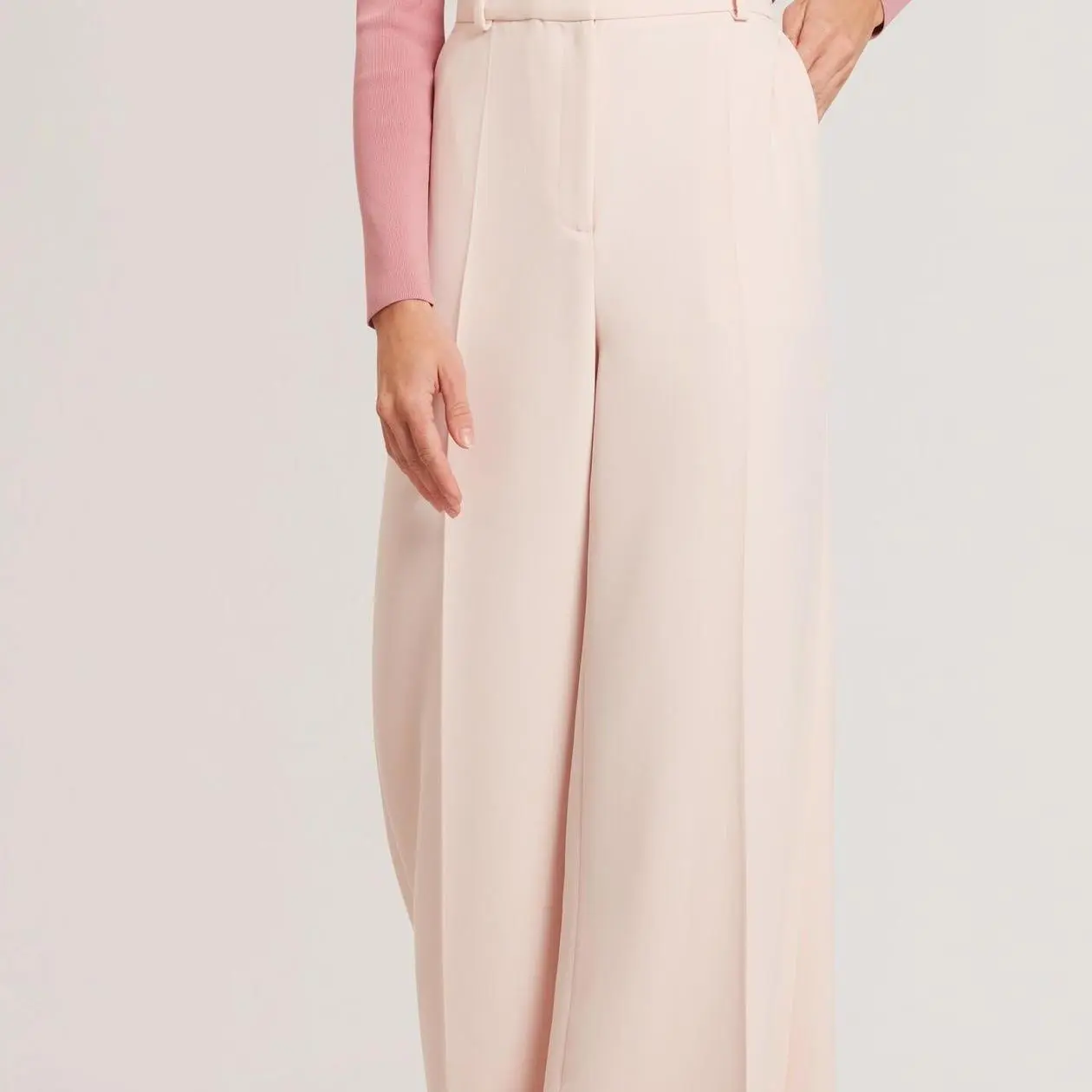 Custom Ultra Wide Leg Woven Tailored Trousers (1).jpg