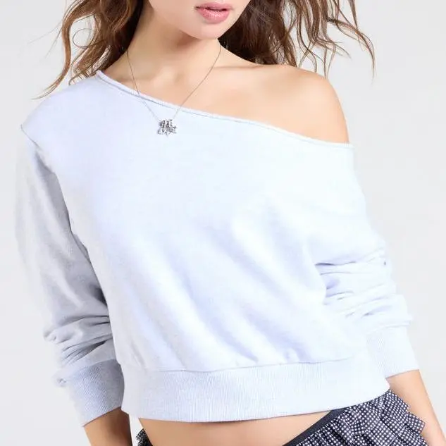 off-shoulder t shirt.jpg