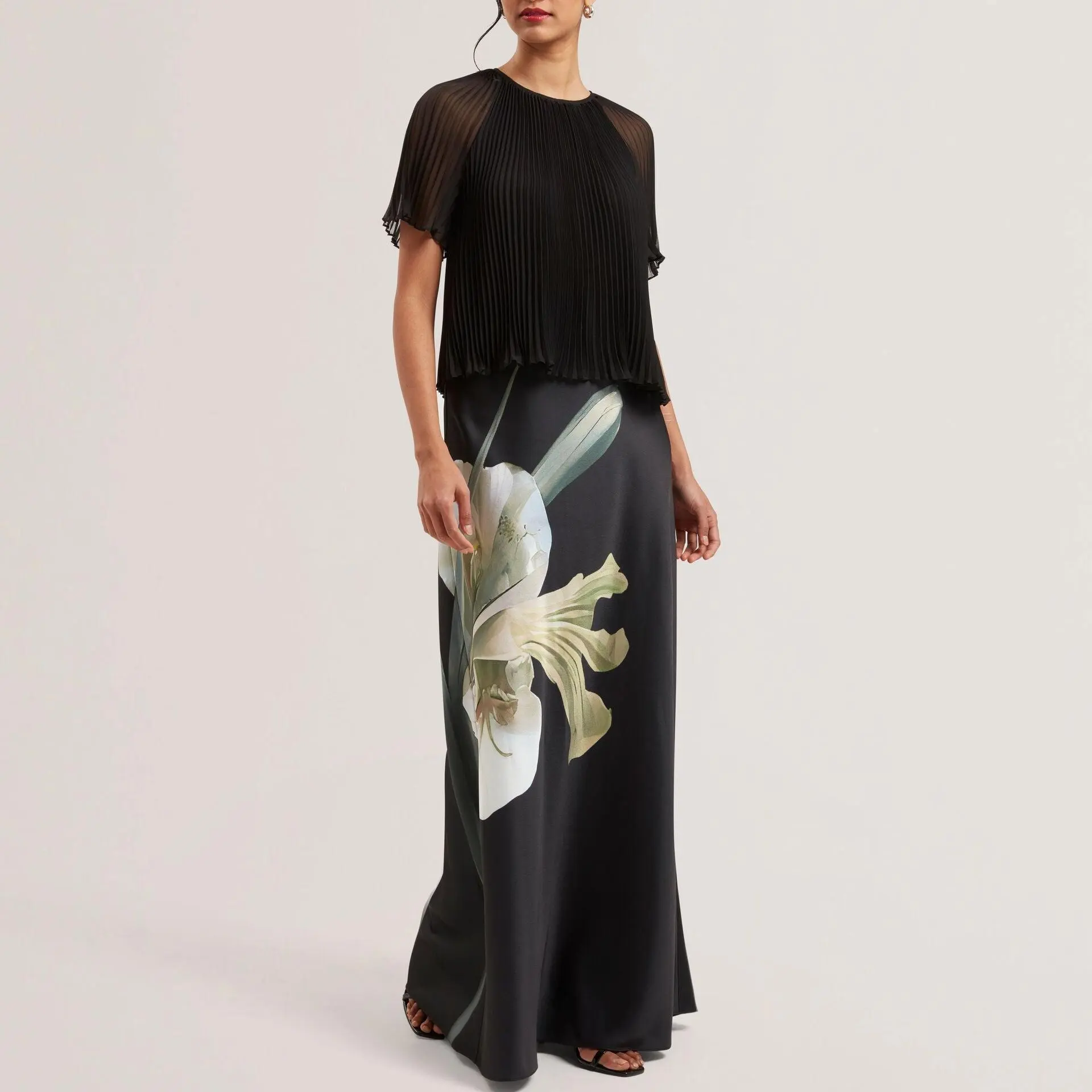 Custom Floral Print Detail Satin Maxi Skirt