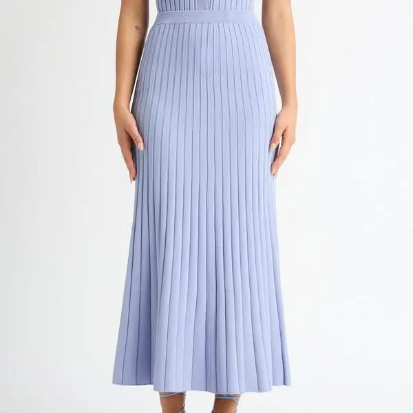 knitted women's skirt.jpg