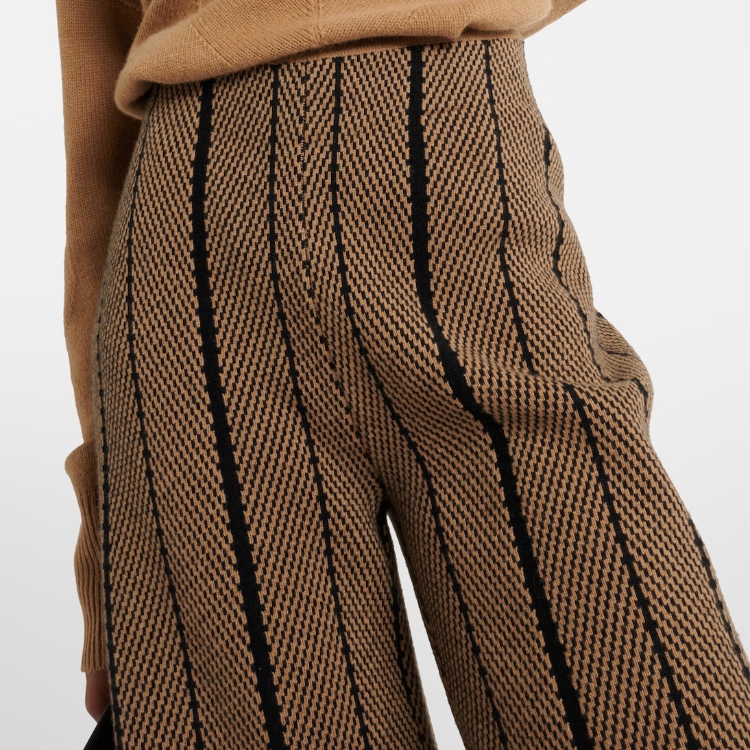 Herringbone Wool Jacquard Straight-Leg Pants (4)