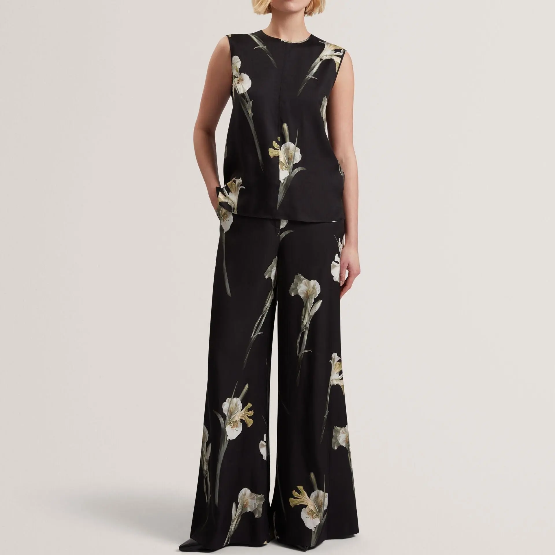 Custom Floral Print Wide Leg Tailored Trousers