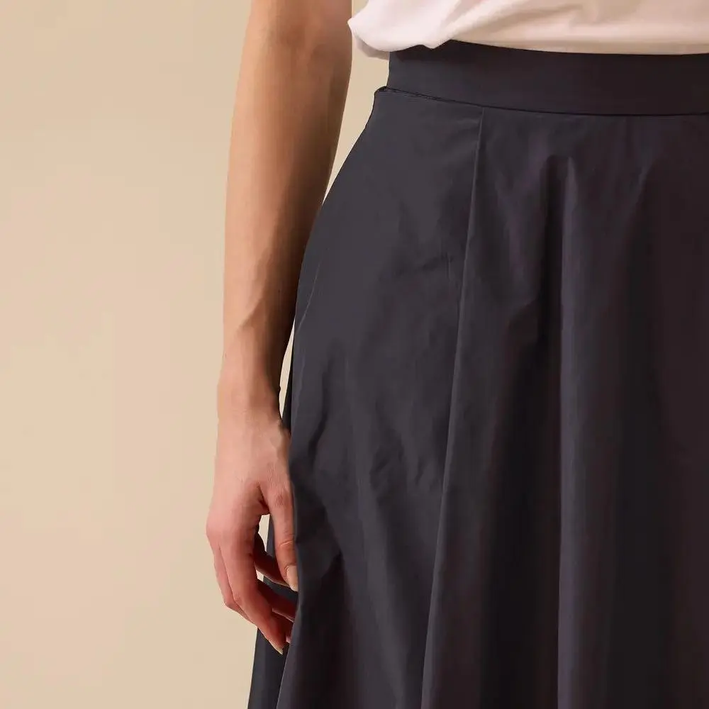 Custom Waist Fitted Pleated Long Skirt (3).jpg