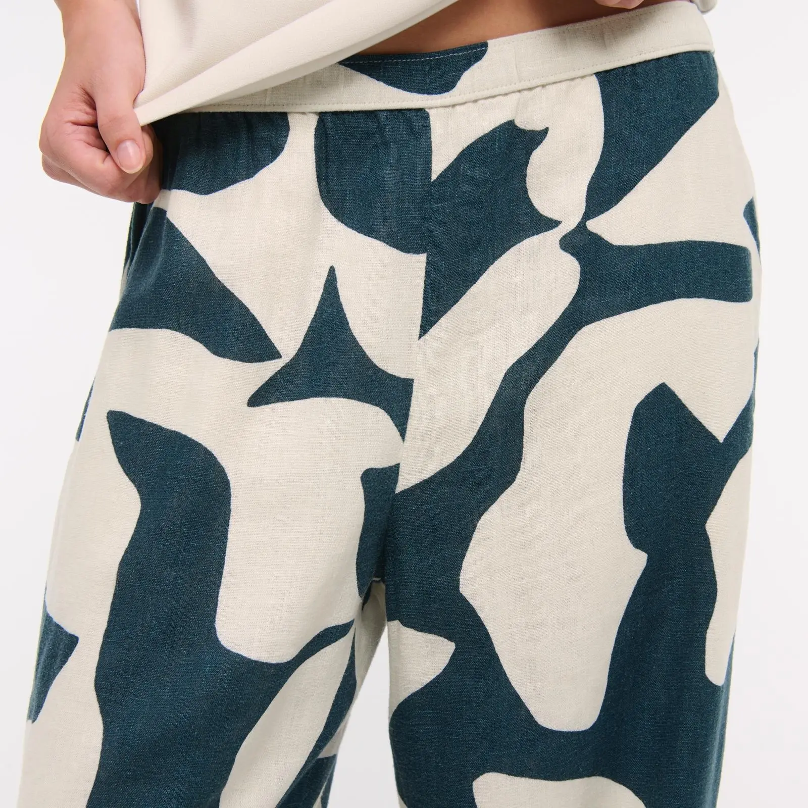 Straight Linen-Blend Pull-On Pant (2).jpg