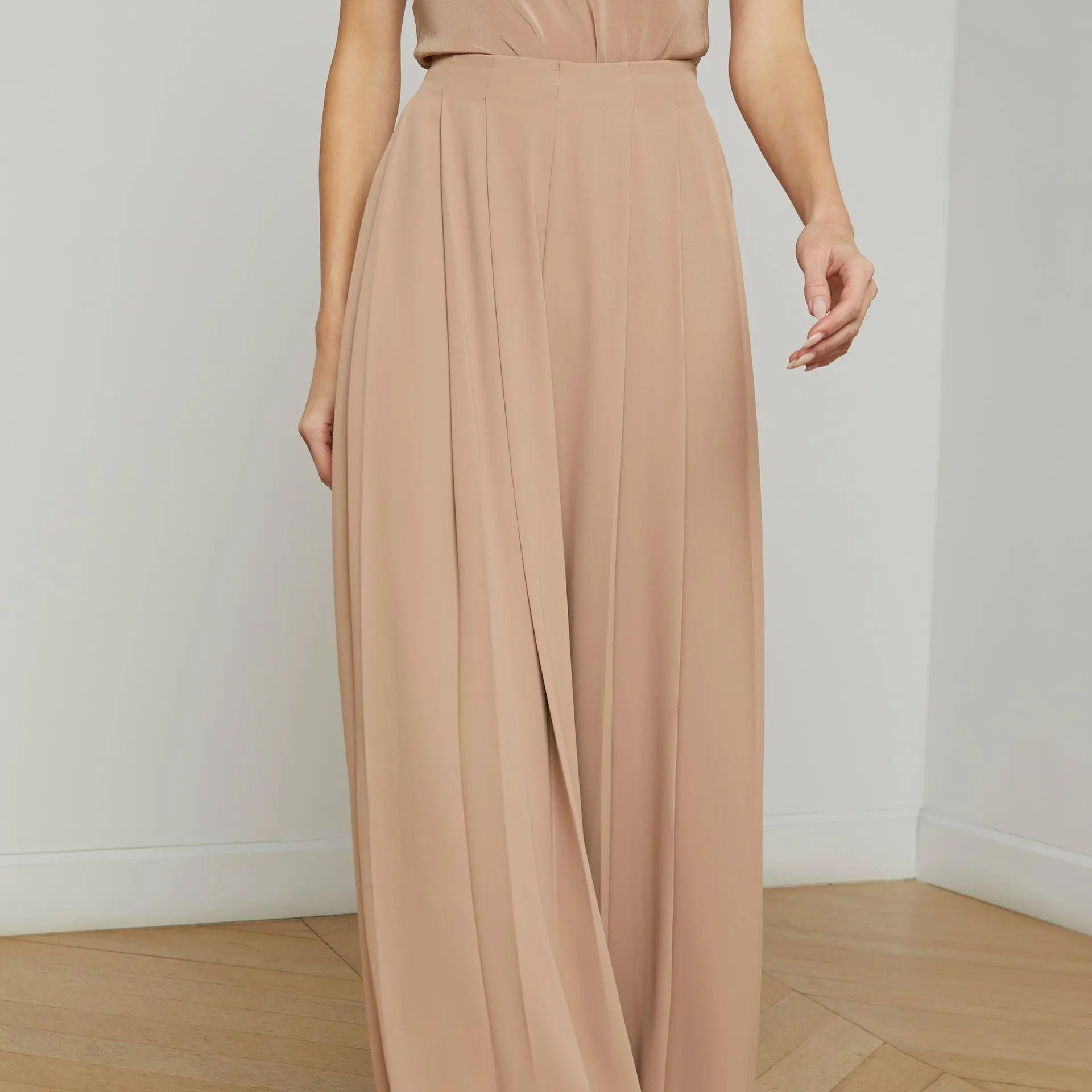 Custom Pleated Wide-Leg Pant (2).jpg