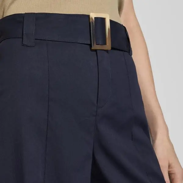 Custom fabric pants with belts and pockets (3).jpg