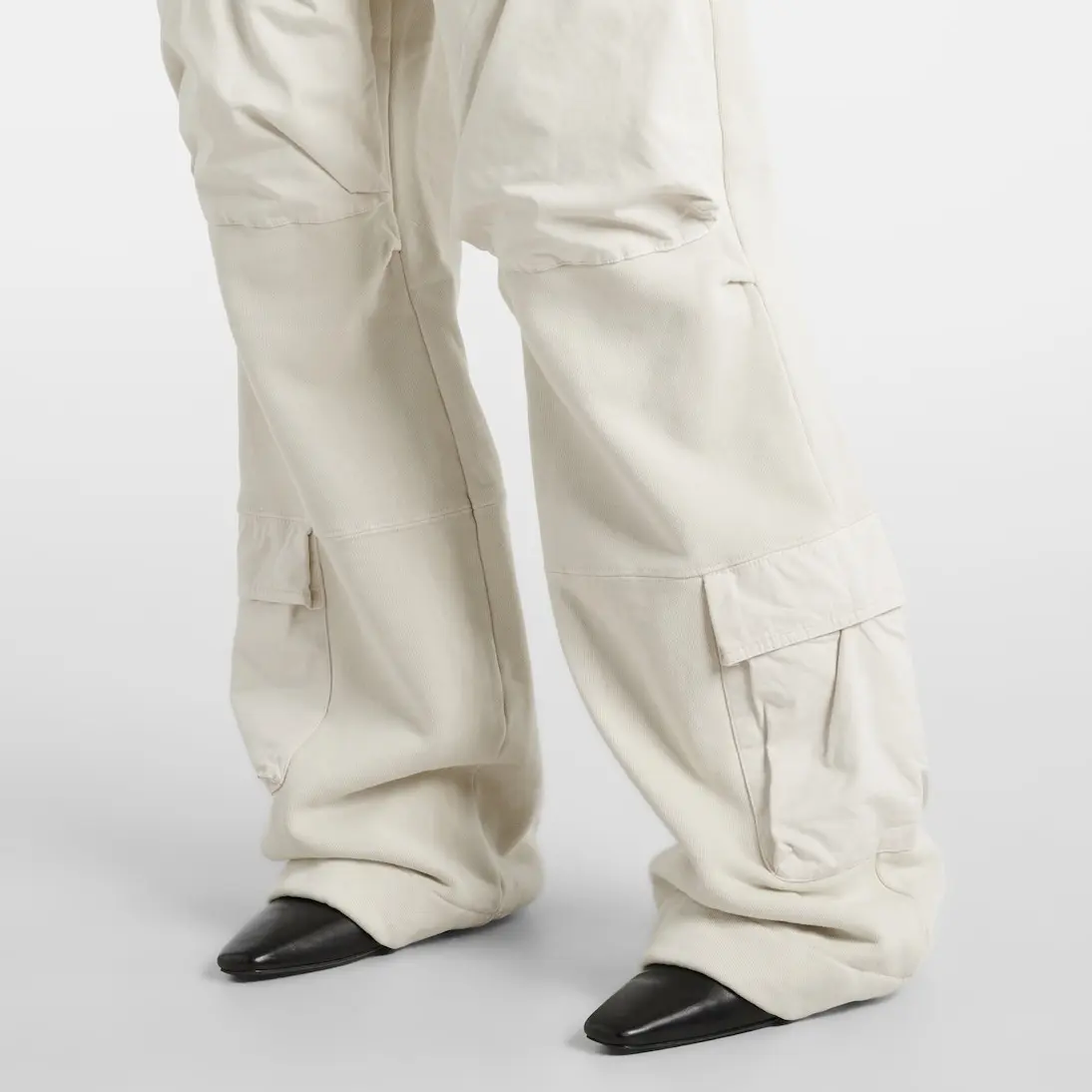 Cotton Cargo Sweatpants (4)