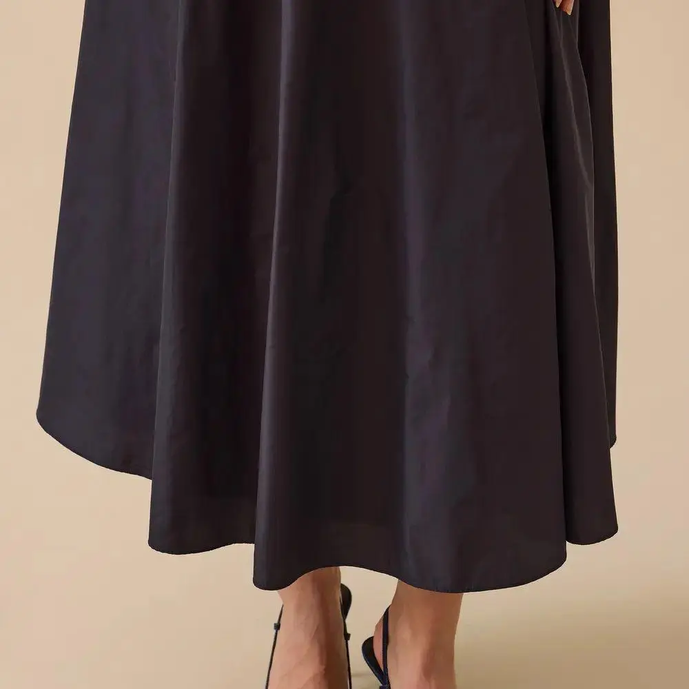 Custom Waist Fitted Pleated Long Skirt (4).jpg