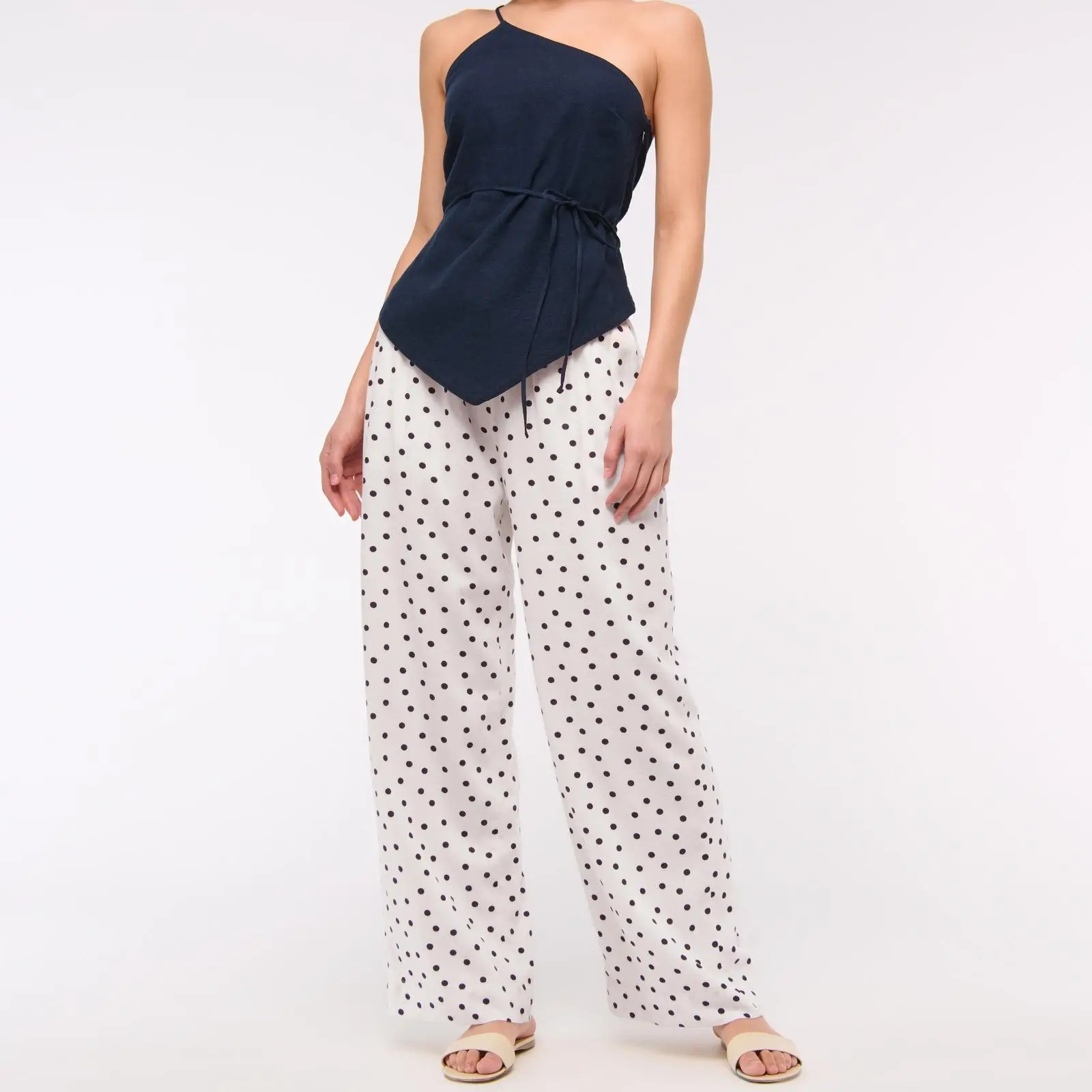 Custom Linen-Blend Pull-On Pant