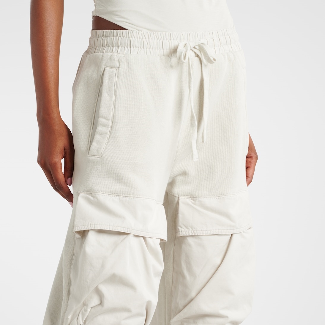 Cotton Cargo Sweatpants (3)