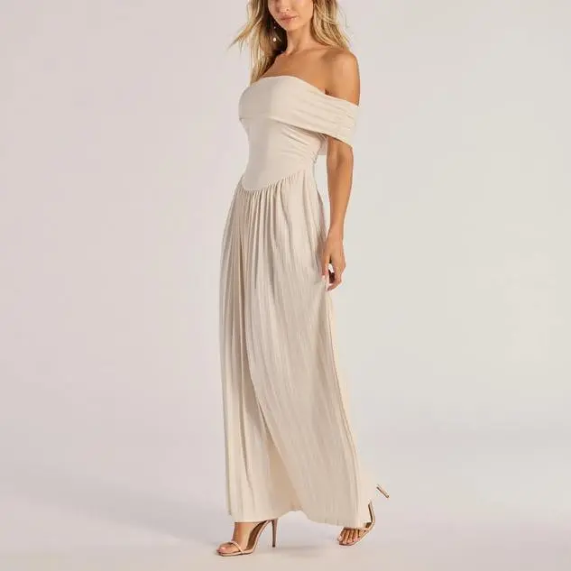Pleated Maxi women's dresses.jpg