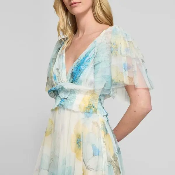 Custom Knee-length dress with V-neck in light blue (3).jpg
