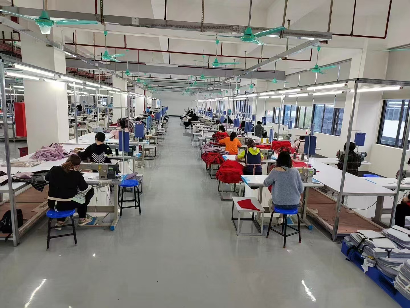Dixiao Apparel – 20 Years of Expertise in Custom Clothing Manufacturing