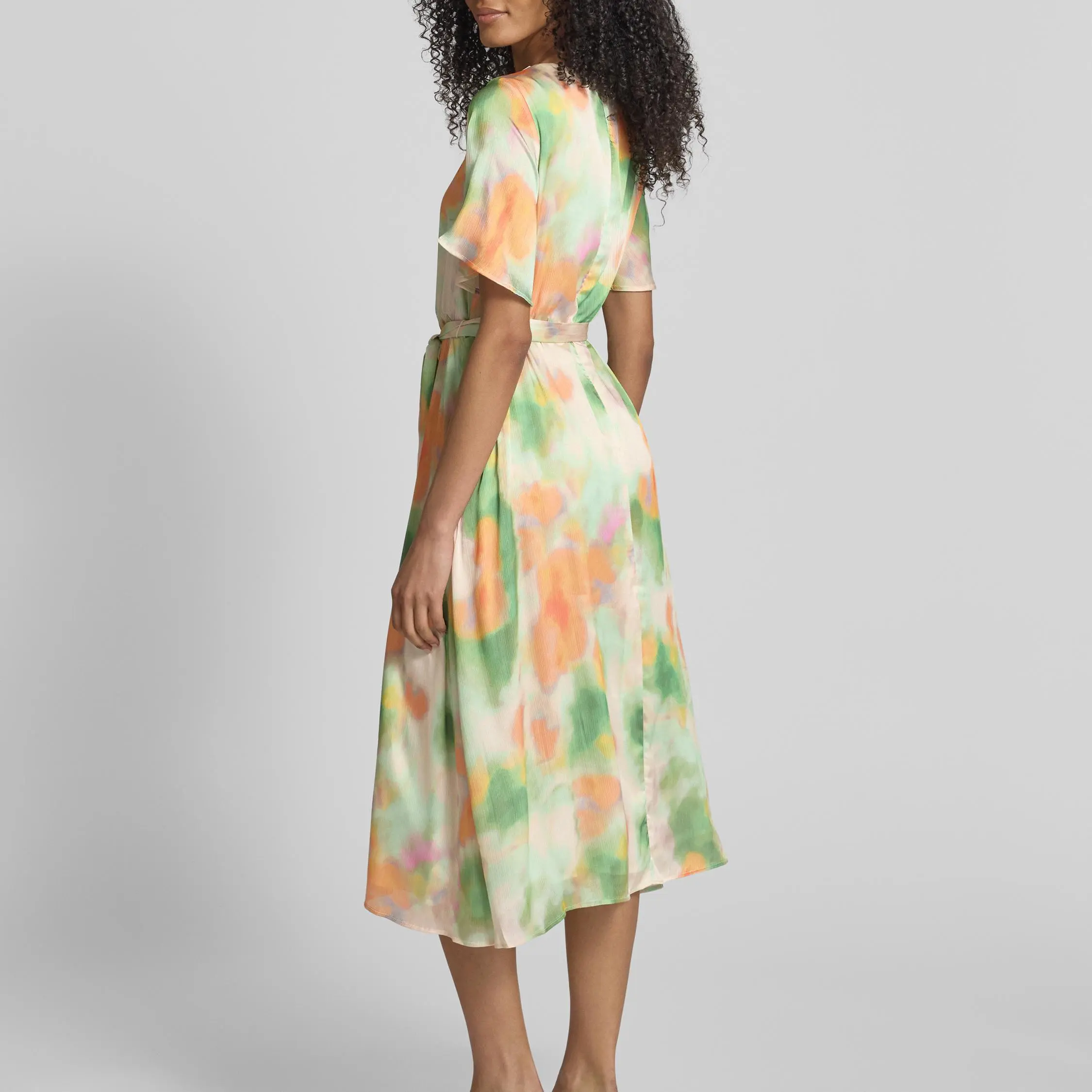 Midi dress with teardrop neck and tie belt in (4).jpg